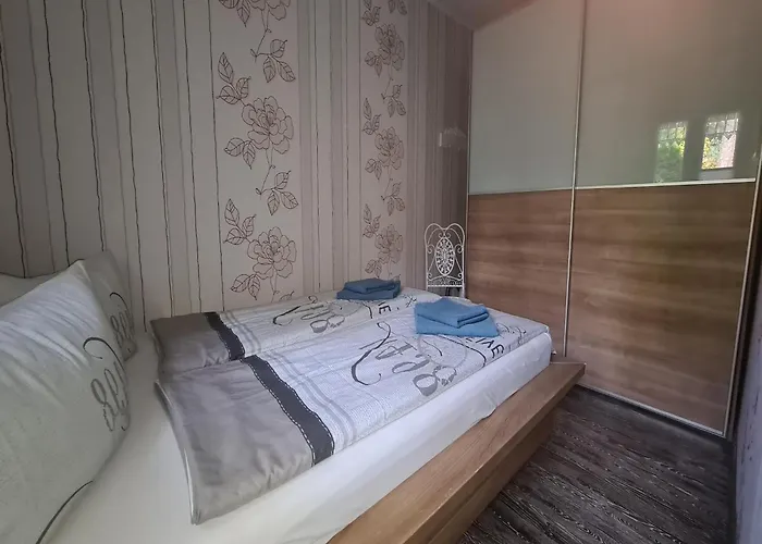 Tatil Evi Puettbergeweg, *